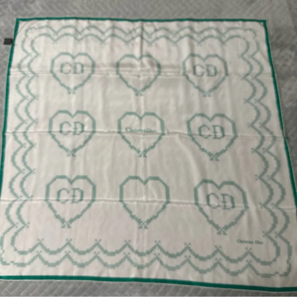 🇫🇷 Christian Dior Silk Neckerchief